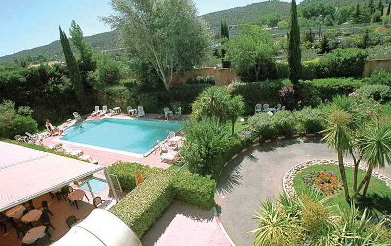 Escale Oceania Aix-En-Provence Hotel Exterior photo