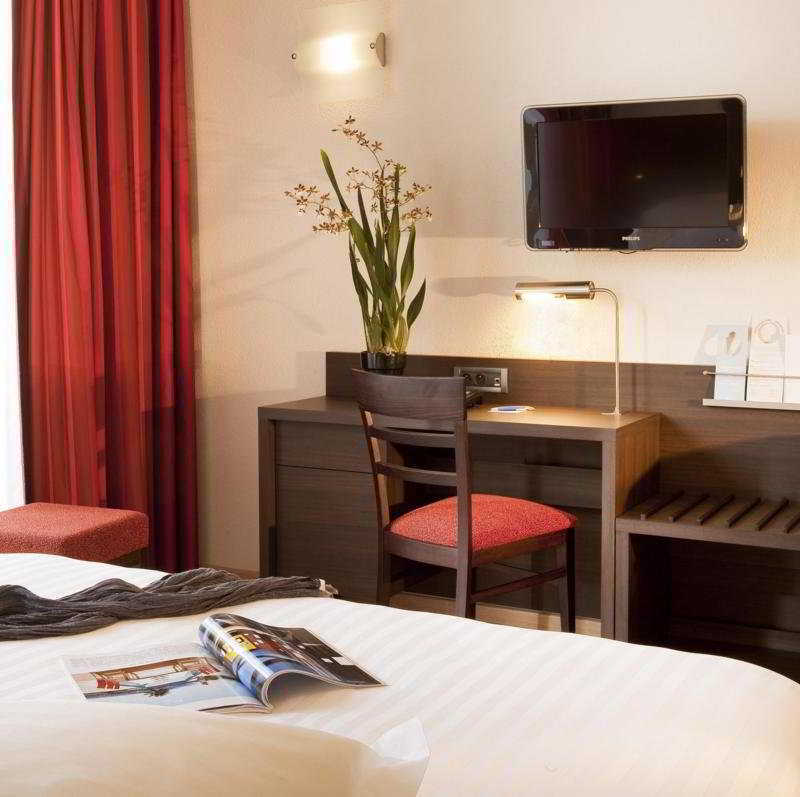 Escale Oceania Aix-En-Provence Hotel Exterior photo